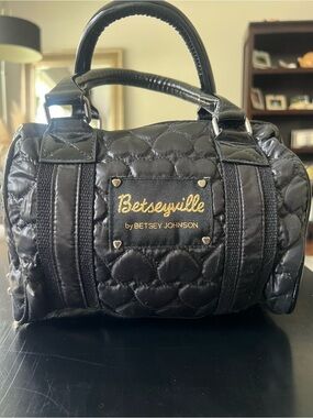 Betsey Johnson Black Quilted Barrel handbag